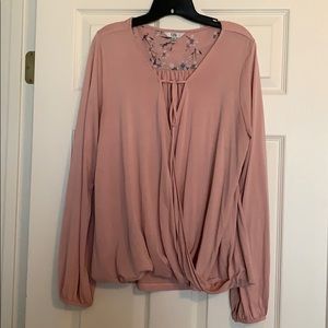 Q&A XXL light blush long sleeve top